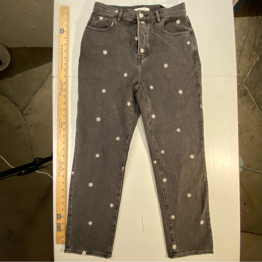 PacSun Highrise Straight Leg Black Embroidered Daisy Floral Jeans size 26 2 - Picture 2 of 14
